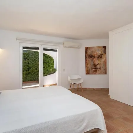 Stunning 5 Bedroom Отель